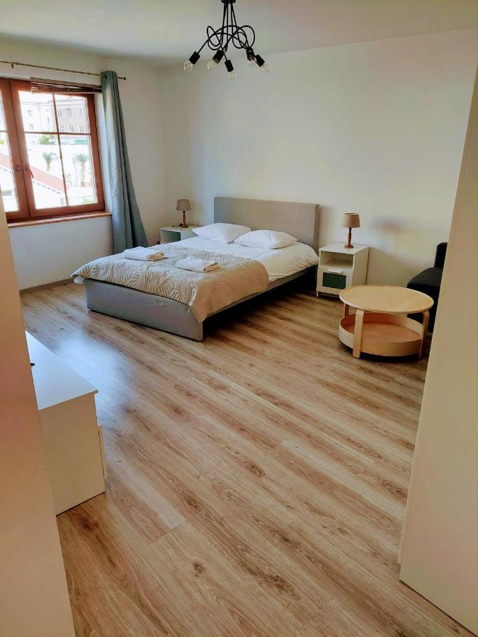 Drzewna Apartamenty - Kupiecka 5 ジェロナ・グラ エクステリア 写真